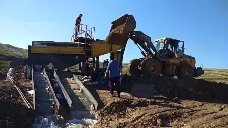 Sable minéral Diamant mobile Tantalite Gold Mining Panning Sluice Machine à laver